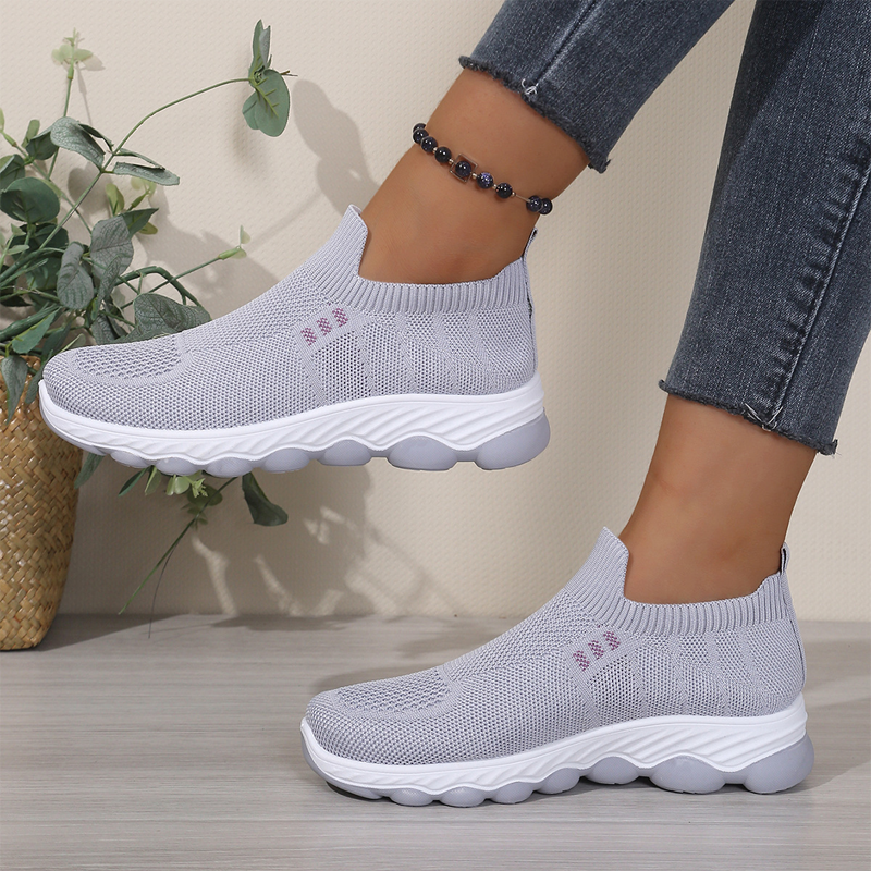 Women's Mesh Comfort Slip-On Shoes – Breathable, Lightweight & Non-Slip